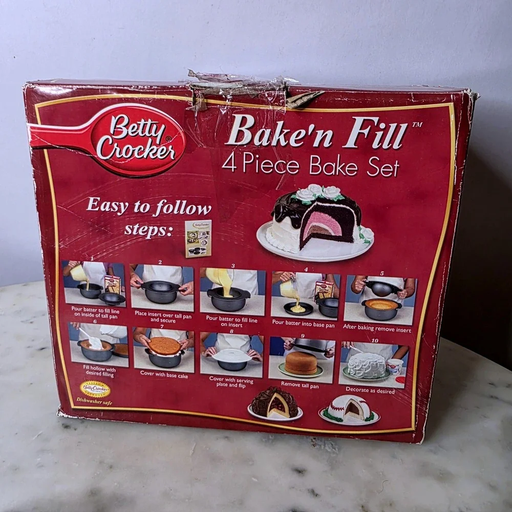 Betty Crocker Bake n Fill 4 Piece Bake Set Cake Pan Dome Insert Cake Filling